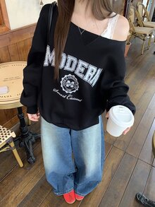 DAZY Women's Letter Print Asymmetrical Shoulder Drop Sleeve Casual Loose Sweatshirt - Black - View 7