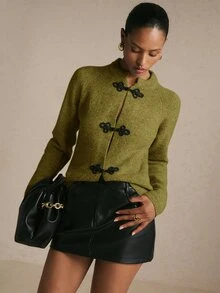 Poéselle Áo cardigan nữ cổ tròn cài nút thắt kiểu Trung Quốc, phong cách Trung Hoa, trang phục đi brunch, đồ công sở, áo basic thanh lịch, thường ngày, thu/đông - xanh quân đội - Xem 5
