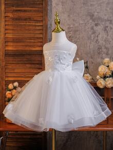 SHEIN Glamorique Kids 女童優雅無袖薄紗洋裝，亮片刺繡 3D 花朵裝飾大蝴蝶結背部洋裝，適合特殊場合 - 白色 - 查看 7