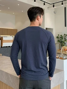 DAZY 春秋款男士海軍藍長袖圓領T恤 - 藏蓝色 - 查看 2