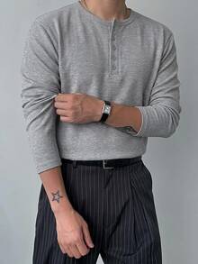 DAZY Herr T-shirt med blommor, grå, lång ärm, rund hals och halvknäppning för vår/höst - Grå - Visa 4