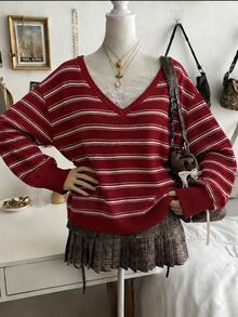 Lalippa Women's Casual Solid Color V-Neck Knit Sweater - Red - View 1