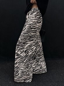 Livesso Women's Street Fashion Zebra Print Loose Fit Jeans - Black and White - View 1