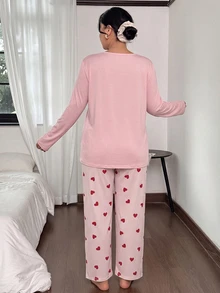 Napfluff CURVE Napfluff CURVE طقم بيجامة كاجوال بأكمام طويلة وطبعة خطوط وقلوب مقاس كبير - وردي - مشاهدة 2
