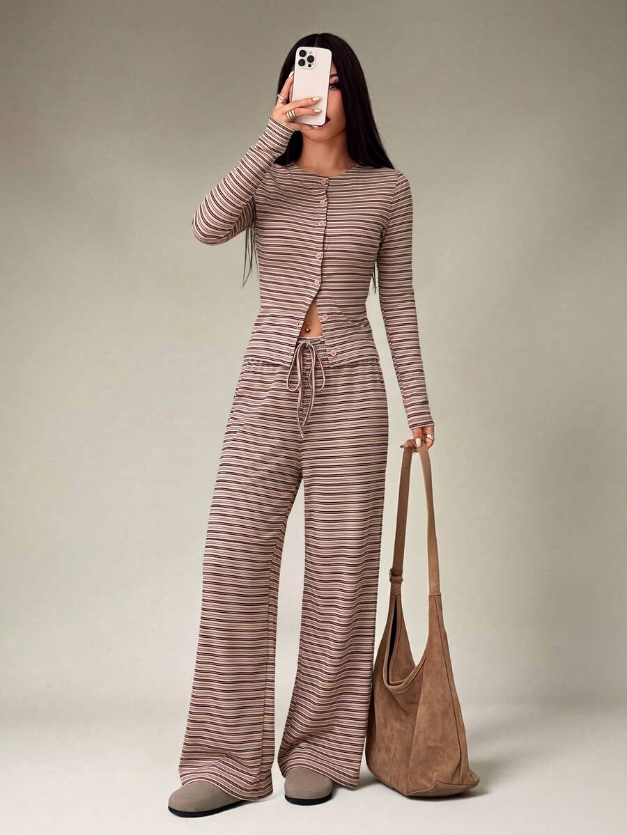 SHEIN PETITE 2件組女款休閒條紋前開扣長袖上衣與寬腿長褲套裝,春夏款 - 粉色 - 查看 1