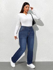 SHEIN ICON 大尺碼女款寬鬆直筒牛仔褲，附口袋，休閒百搭 - 深色水洗藍 - 查看 4