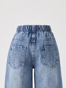 SHEIN Genkimix Kids 女童牛仔長褲 新季節可愛趣味風格 復古牛仔女郎牛仔風 淺藍色彈性腰頭 粉色白色愛心刺繡設計 貓鬍鬚 秋季 - 淺色水洗藍 - 查看 5