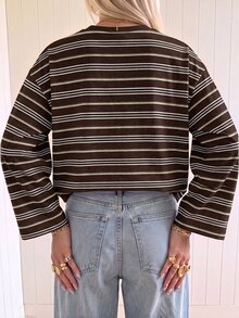 SHEIN EZwear 海外長袖巧克力條紋上衣，秋季上衣，適合日常通勤、聚會、秋冬春夏、聖誕節、新年、感恩節、派對、婚禮、海灘、畢業典禮、優雅、外出、約會、通勤、情人節、優雅、度假、Y2K、畢業典禮等場合 - 彩色 - 查看 2