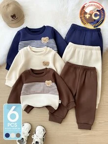 SHEIN Playful Pals 6件組幼兒男嬰運動衫長褲套裝，可愛藍色棕色奶油色熊圖案條紋，長袖圓領加厚，適合秋冬節日，舒適慢跑羅紋款 - 藍色 - 查看 3