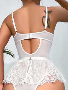 SHEIN Floral Lace Underwire Garter Lingerie Set With 1pair Stocking Bridallingerie - White - View 2