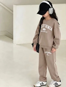 青少年女孩休閒圖案運動套裝，青色秋季返校兩件式套裝，口號印花寬鬆圓領運動衫與直筒長褲，校園風 - 卡其色 - 查看 4