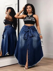 Slaydiva Plus Size Sexy Button Pocket Frayed Hem Denim Skirt - Blue - View 5