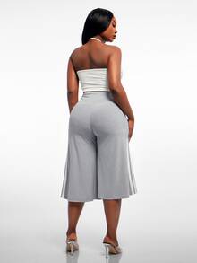SHEIN SXY Celana Capri Lipit Gaya Jalanan Bergaris Blok Warna untuk Wanita Ukuran Plus - Grey - View 2