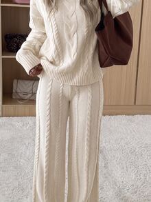 SHEIN EZwear 女款休閒舒適兩件套，淺杏色圓領長袖上衣搭配長褲，適合秋冬穿著 - 杏色 - 查看 3
