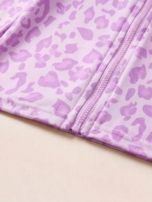 SHEIN 女童 1件豹紋印花對比滾邊夾克外套與 1件喇叭褲套裝 - 紫色 - 查看 6