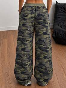 SHEIN 青少年女孩休閒日常百搭舒適迷彩中腰直筒運動長褲四季款 - 軍綠色 - 查看 2