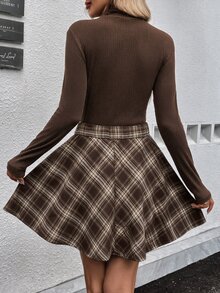 SHEIN LUNE طقم نسائي كاجوال للتنقل اليومي من قطعتين بنقشة مربعات وأكمام طويلة، أساسي وعصري لفصلي الخريف والشتاء - بني - مشاهدة 2