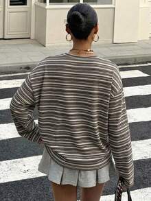 SHEIN EZwear 95%棉女款休閒寬鬆長袖T恤，女款秋冬服飾，條紋T恤，2000年代風格，Y2K，女款通勤穿搭，性感，鄉村風，時尚，基礎款，萬聖節，聖誕節，新年，派對，婚禮，外出 - 彩色 - 查看 2