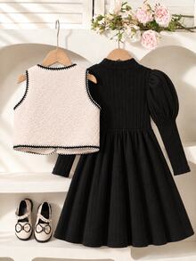 SHEIN Elladie kids 女童優雅淑女高領花瓣袖收腰純色毛絨羅紋極簡連身裙搭配短款圓領毛絨背心 3D蝴蝶結 秋冬套裝 - 黑色 - 查看 2
