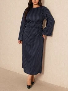 Elaquor Gaun Elegan Wanita Ukuran Besar Bergaris Lengan Panjang dengan Desain Lipit - Navy Blue - View 6