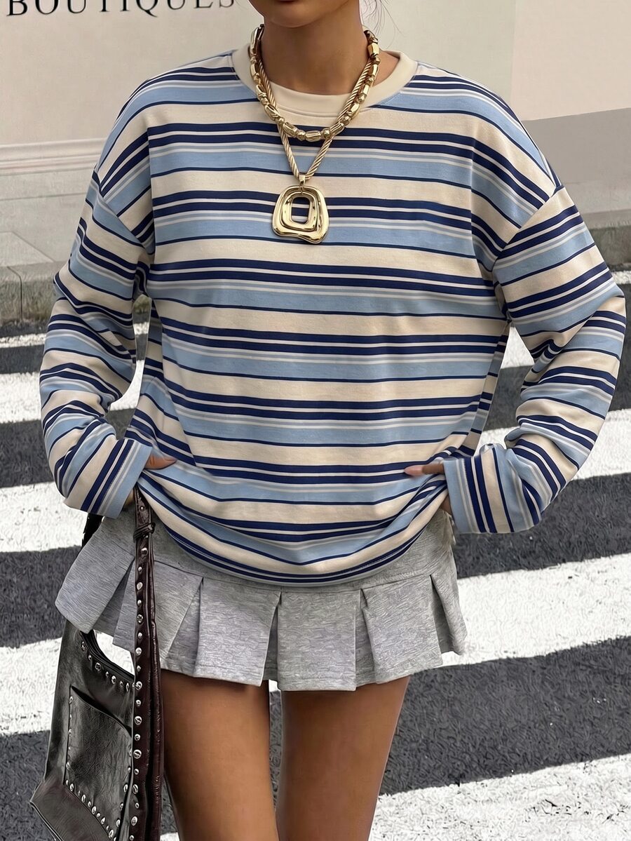 SHEIN EZwear 休閒簡約圓領長袖寬鬆T恤,適合夏季 - 藍色 - 查看 1