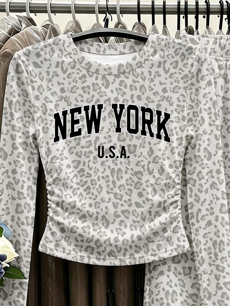 (1 Set) Tween Girls Autumn Casual Fashion New York Letter Grey Leopard Print Waist Gathered Long Sleeve T-Shirt & Wide Leg Pants, American New York Vintage Campus Style, Christmas Halloween New Year - Multicolor - View 3