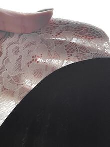 SHEIN 青少年女孩/小女孩秋冬休閒法式優雅針織素色鈕扣蕾絲拼接撞色修身長袖T恤，適合返校與日常穿著 - 黑色 - 查看 4