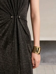 MOTF PREMIUM WOMEN'S SHINY FABRIC SLIM FIT ELEGANT SLEEVELESS MIDI DRESS - Black - View 2