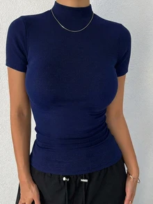 DAZY 女款純色修身百搭休閒短袖T恤 - 藏蓝色 - 查看 1