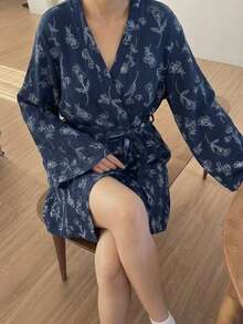 DAZY Leaf Pattern Loose Fit Short Cardigan Robe Women's Sleepwear - Navy Blue - View 10