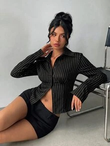 Aloruh 女款優雅通勤辦公室海軍藍白條紋長袖收腰百褶襯衫，女款辦公室襯衫，女款辦公室穿搭 - 黑與白 - 查看 4