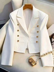 GlowEve CURVE Blazer Pendek Wanita Ukuran Besar Warna Beige dengan Kerah Ganda dan Kancing Emas, Elegan untuk Musim Semi/Gugur, Cocok untuk Perjalanan Kerja, Kencan, dan Pesta. - Putih - View 1