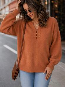 SHEIN CURVE+ كنزة صوفية بأكمام طويلة وأزرار على شكل ضفدع بتصميم مضلع عتيق للمقاسات الكبيرة - لون برتقالي - مشاهدة 3