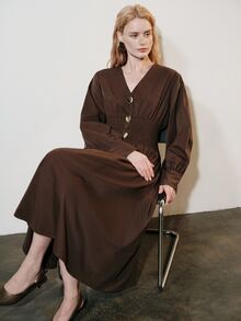 Aveloria Modichic Button Decor, Commuter Design Fashionable Elegant V-Neck Elastic Waist Versatile Long Dress - Coffee Brown - View 1