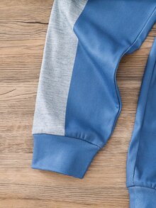 SHEIN 小男孩條紋圖案休閒簡約修身舒適加厚長袖圓領居家褲，適合秋冬 - 彩色 - 查看 8