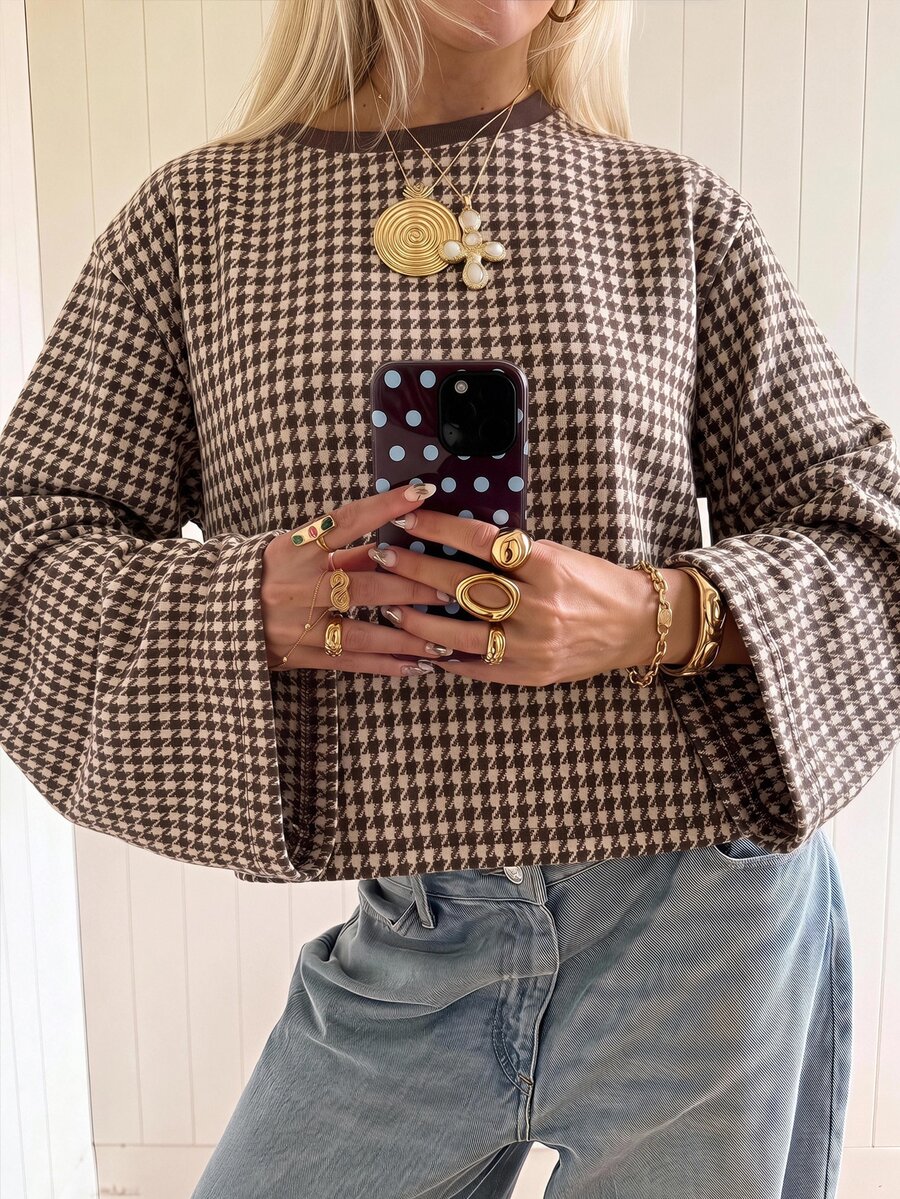 SHEIN EZwear 海外長袖草莓巧克力千鳥格 T 恤,秋季上衣,適合日常通勤、聚會、秋冬/夏季、聖誕節、新年、感恩節、派對、婚禮、海灘、畢業典禮、優雅、外出、約會、通勤、情人節、優雅、度假、Y2K、畢業典禮及其他場合 - 彩色 - 查看 1