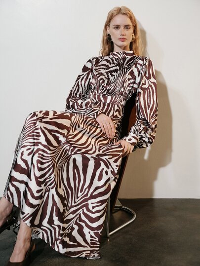 Aveloria Modichic Vestido de mujer vintage romántico y elegante con tela tipo satén, estampado de cebra con patrón aleatorio, plisado en el pecho, cintura ceñida y mangas largas abullonadas