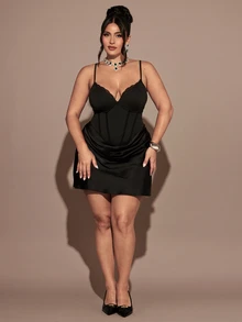 Gossip Girl X SHEIN SHEIN BAE CURVE Plus Size Women Solid Color Minimalist Party Mini Cami Dress,Halloween, Christmas, Elegant, Sexy Party, And Birthday Party Dresses, - Black - View 4