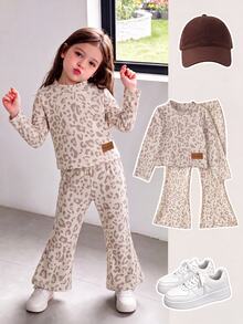 2pcs/Set Infant Toddler T-Shirt & Flare Pants Outfit, Minimalist Casual Light Leopard Print With Small Leather Patch Decor, Daily Wear, Spring/Autumn - Multicolor - View 1