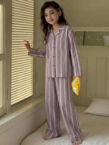 Dazy Kids 女孩簡約翻領短袖寬鬆上衣與休閒直筒長褲條紋兩件套居家服 (大號) - 淡紫色 - 查看 3