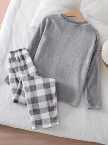 女童居家服套裝 灰色愛心與字母刺繡長袖上衣搭配格紋滿版印花刷毛長褲 - 灰色 - 查看 2