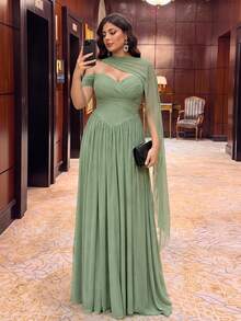 Aureia Gaun Malam Ukuran Besar Elegan Romantis Warna Hijau dengan Leher Bentuk Hati, Lengan Asimetris, Detail Kerut di Dada dan Pinggang, Belahan Tinggi, Potongan A-Line, dan Ekor Gaun dengan Hiasan Berat (Desain Hiasan Berat) - Hijau - View 7