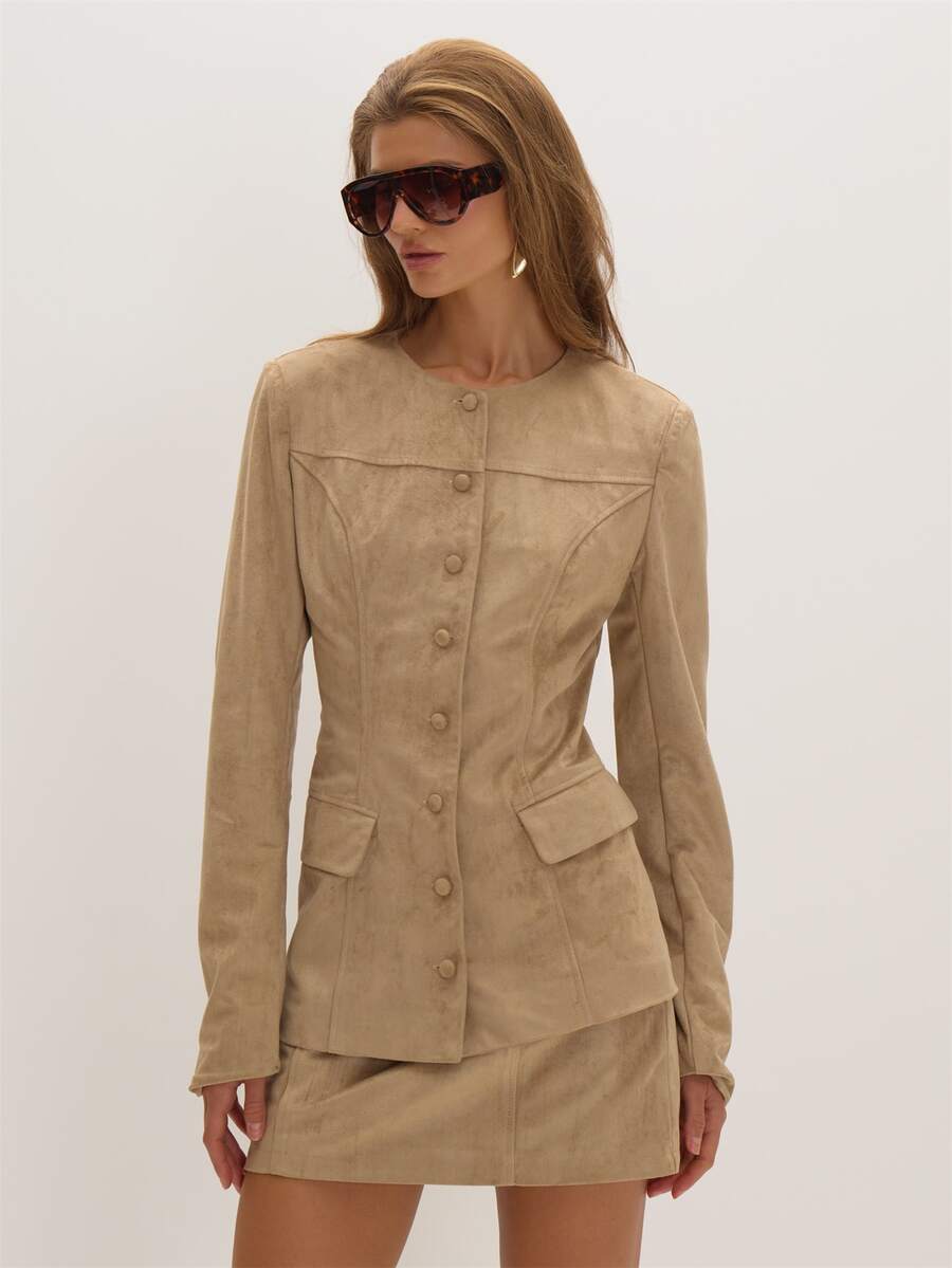 MUSEYN Beige Faux Suede Tailored Blazer Versatile Everyday Casual Chic Date Night New Season Fall - Khaki - View 1