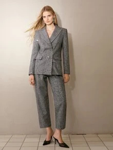 MOTF PREMIUM WOMEN'S SINGLE-BREASTED SLIM FIT COMMUTER BLAZER - Dark Grey - View 4