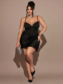 Gossip Girl X SHEIN SHEIN BAE CURVE Plus Size Women Solid Color Minimalist Party Mini Cami Dress,Halloween, Christmas, Elegant, Sexy Party, And Birthday Party Dresses, - Black - View 6
