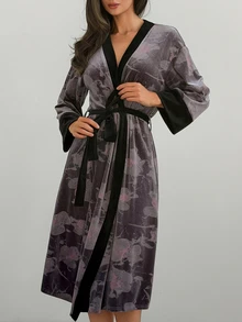 DAZY Women's Printed Pattern Robe With Belt, Comfortable Casual Loungewear - Purple - View 8