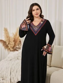 Lacomfia Plus Size Vacation Fashion Geometric Print Dress - Black - View 4