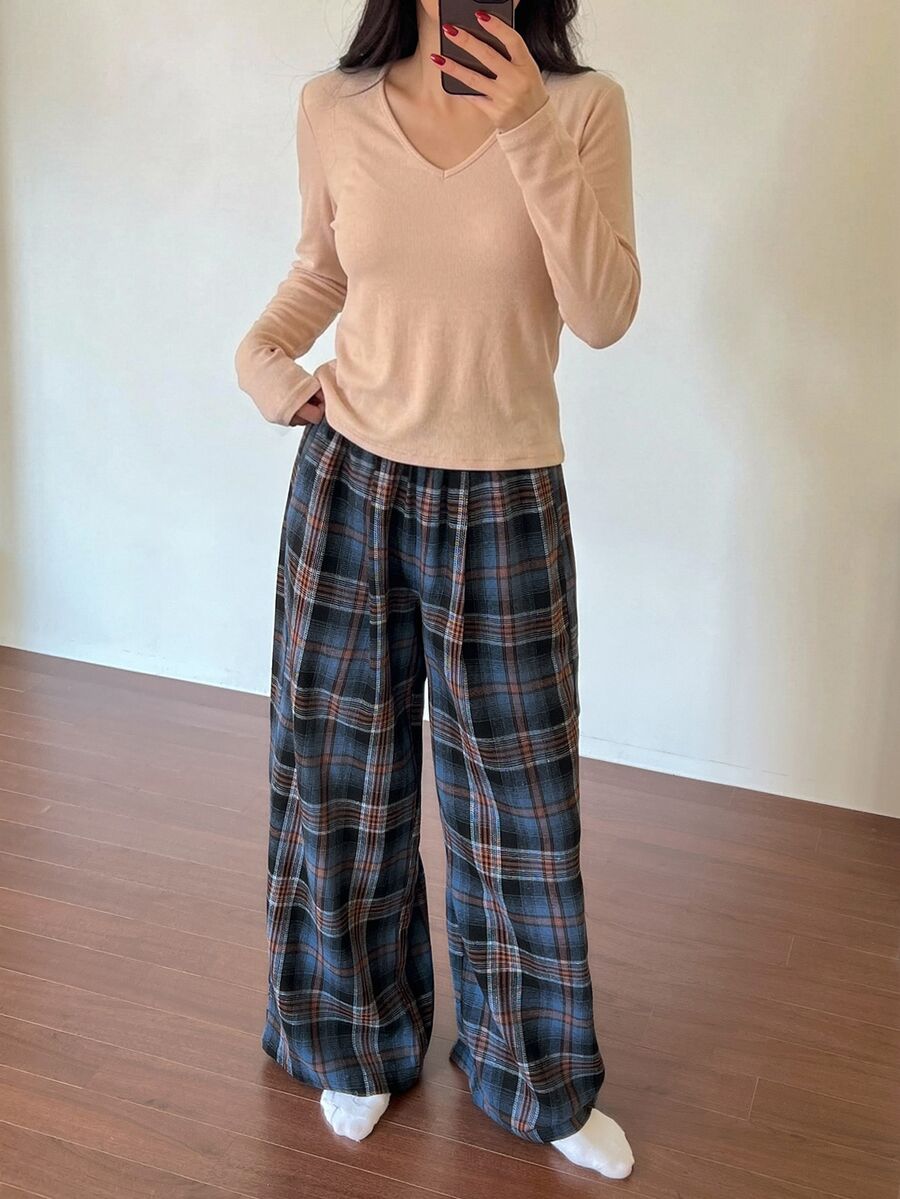 DAZY Set Pakaian Santai Wanita Kasual Nyaman 2 Potong untuk Musim Semi - Khaki - View 1