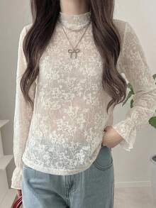DAZY 女款甜美提花優雅T恤，適合約會與度假 - 白色 - 查看 5