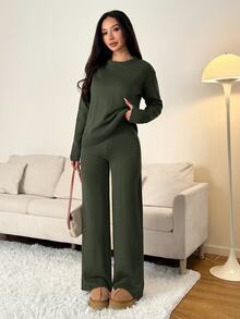 SHEIN PETITE 女款純色圓領長袖毛衣與長褲休閒常規套裝，秋冬款 - 軍綠色 - 查看 6